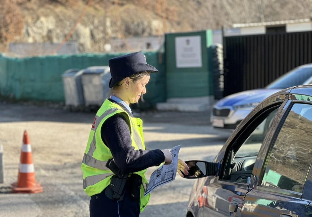 Policia me këshilla për qytetarët: Masat për një trafik të sigurt