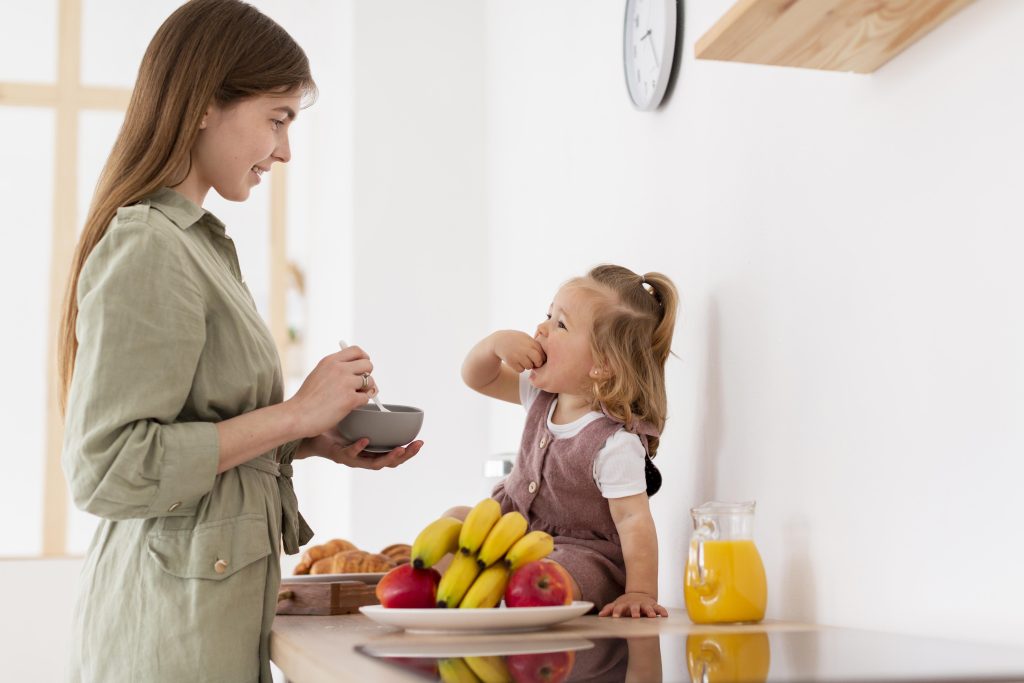 Proteina në ushqimin e fëmijëve: përfitimet dhe burimet kryesore