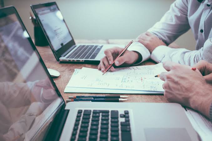 Teste nga Fizika për klasën e 8-të – Materiale ndihmëse për përgatitjen e nxënësve